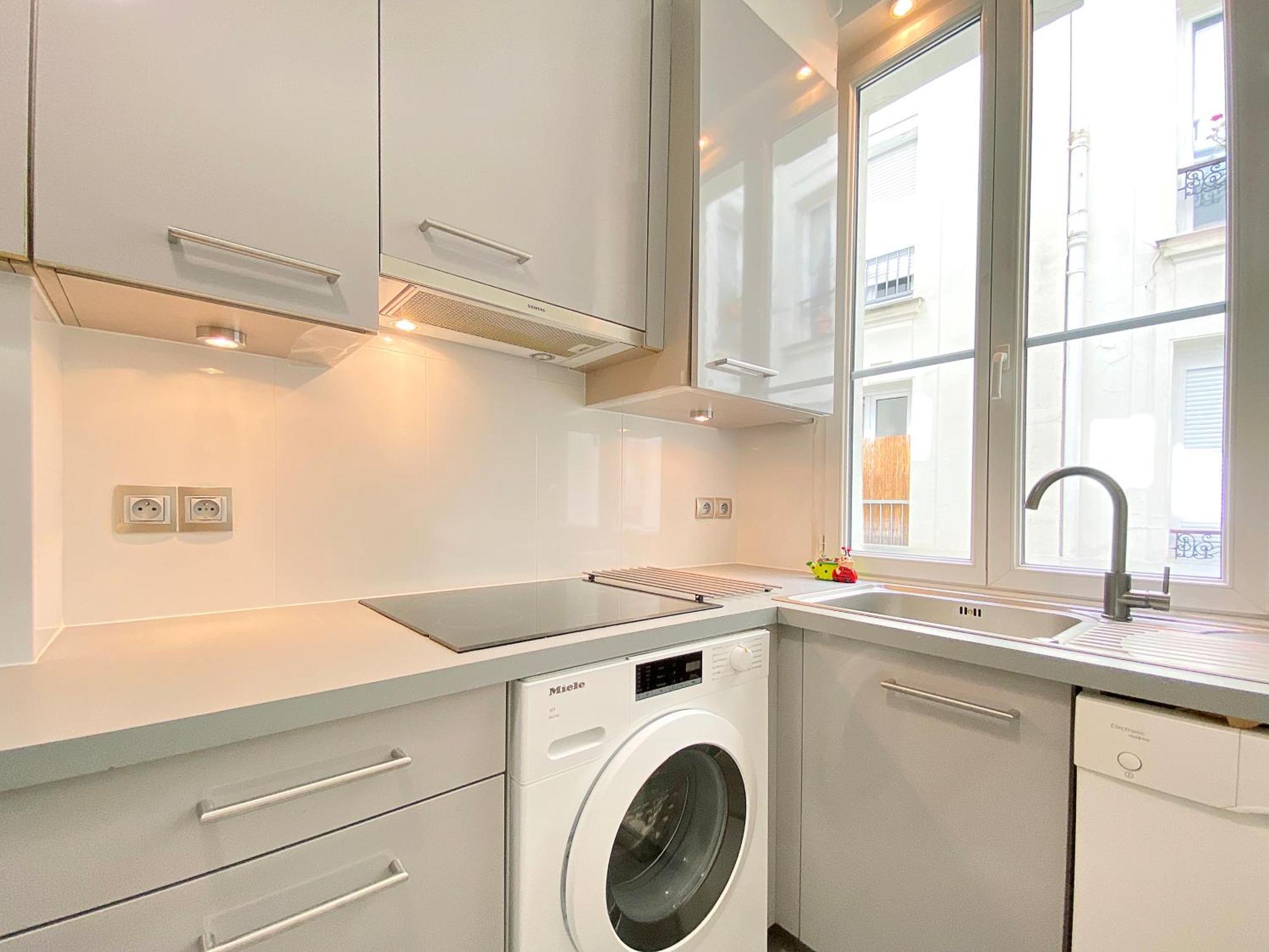 Cosy Flat 75m2 Close To Eiffel Tower Parijs
